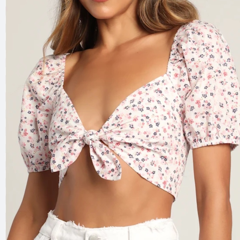 Kittenish White Pink Floral Tie-Front Puff-Sleeve Crop Top